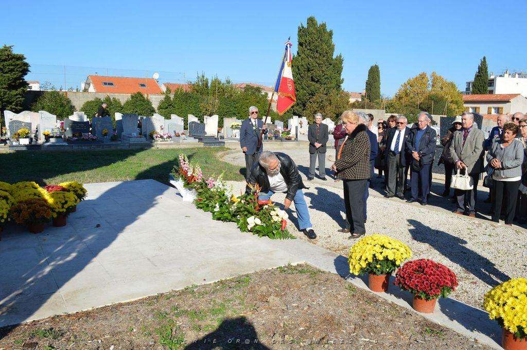 CEREMONIE DU 1 NOVEMBRE 2015 CIMETIERE DE MAZARGUES (25).JPG